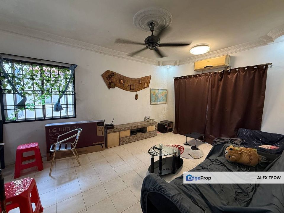 Villa Ros Taman Tampoi Indah Double Storey Townhouse For Sale/ Skudai, Johor, Tampoi