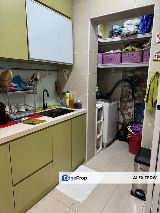 D'secret Garden Apartment For Sale/ 2R 2B/ 980sqft/ Kempas, Johor, Johor Bahru