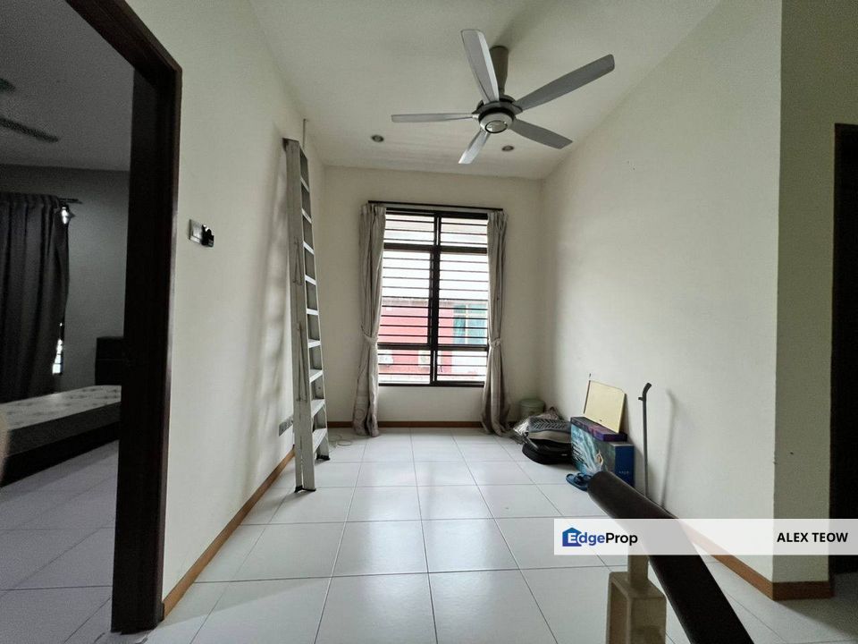 The Gateway Double Storey Cluster House For Sale/ Horizon Hills/ Iskandar Puteri, Johor, Nusajaya