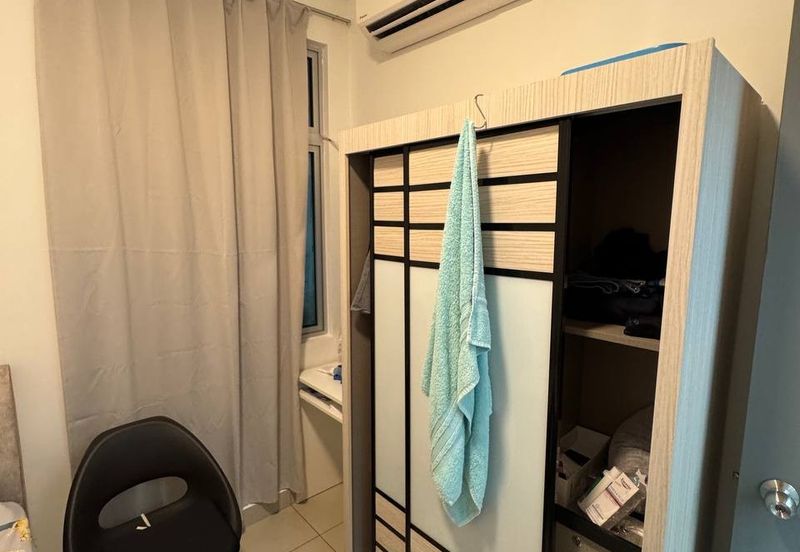 Meridin Bayvue Apartment