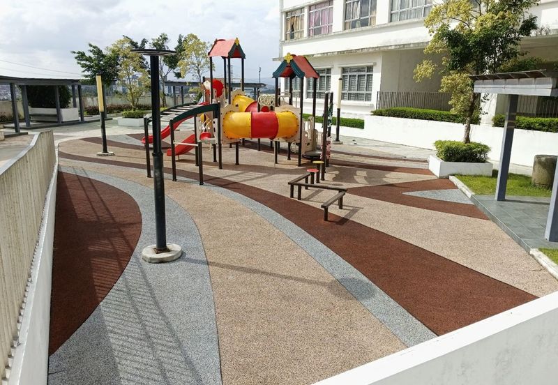 Midas Perling Apartment