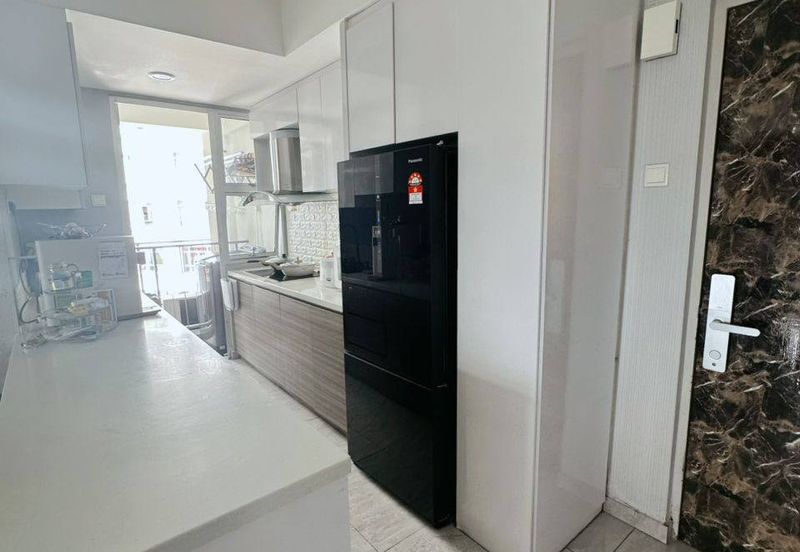 Midas Perling Apartment