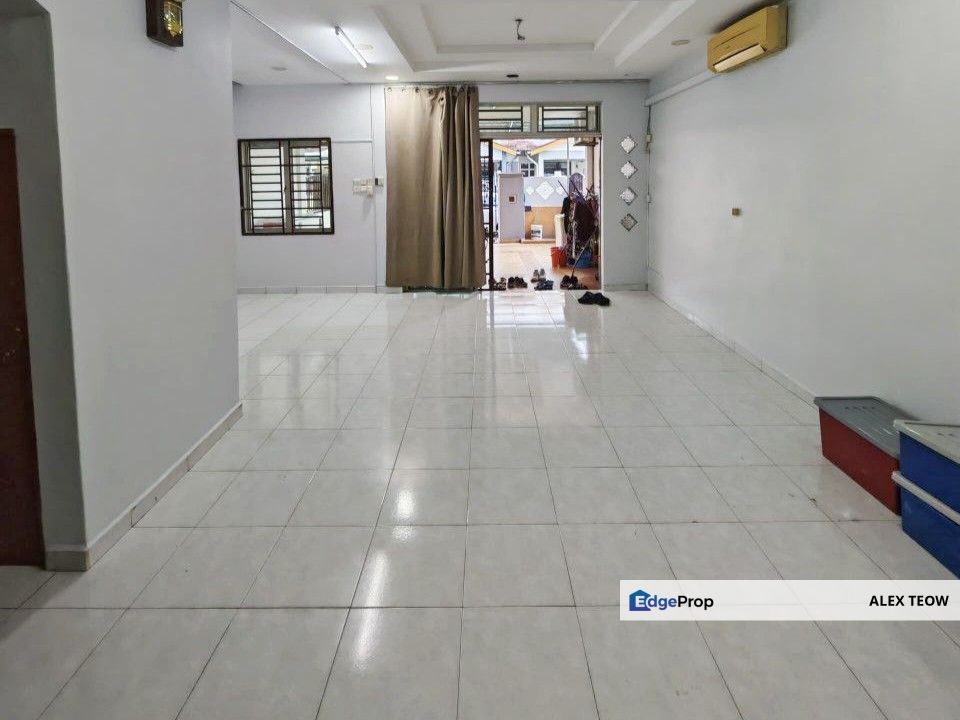 Taman Nusa Bestari 2 Double Storey Terrance For Sale/ Skudai, Johor, Skudai