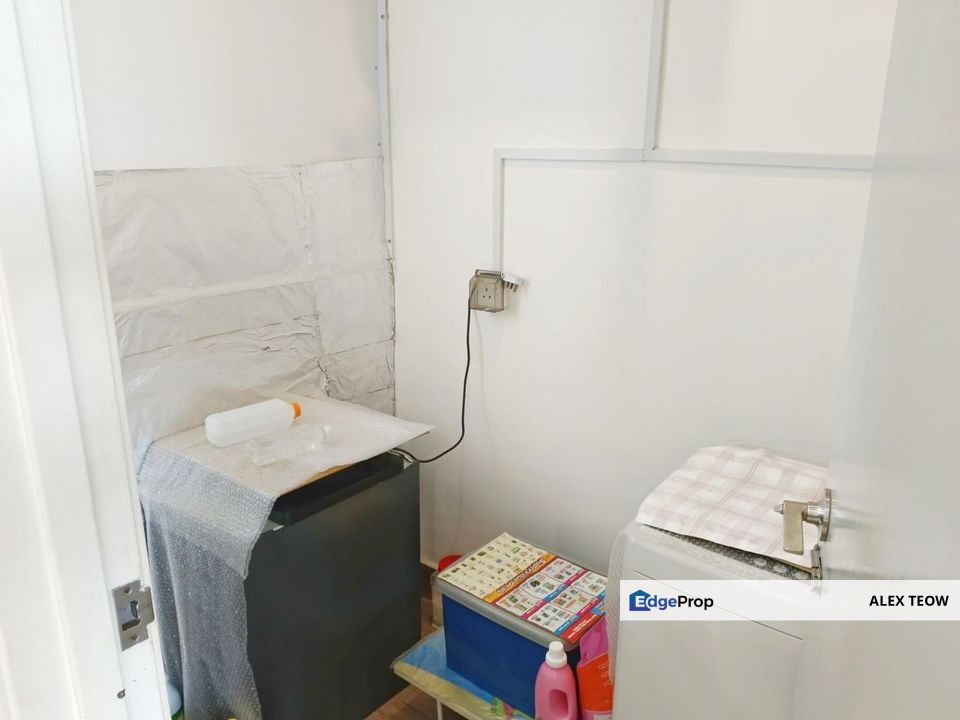 D'lagoon Luxury Apartment For Sale/ Seri Austin/ 3R 2B/ 1003sqft, Johor, Johor Bahru