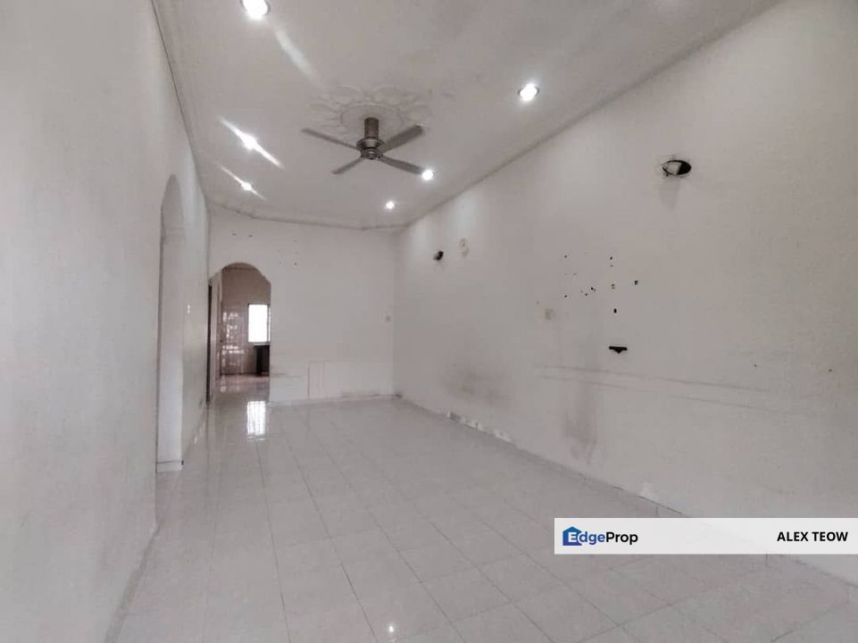 Taman Pulai Utama Single Storey Terrance For Sale/ Full Loan/ Skudai/ Kangkar Pulai, Johor, Skudai