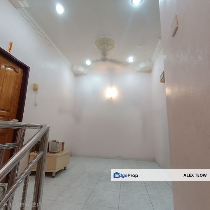 Taman Sri Pulai Double Storey Terrance For Sale/ Skudai, Johor, Skudai