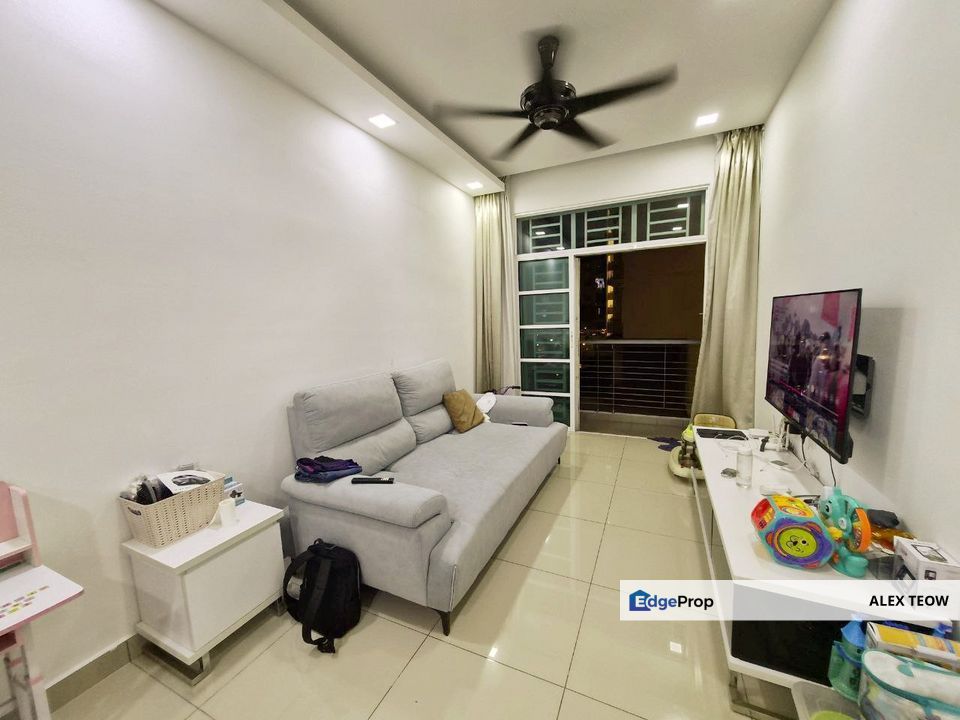 Nusa Height Apartment For Sale/ Full Loan/ 3R 2B/ 1050sqft/ Gelang Patah, Johor, Gelang Patah