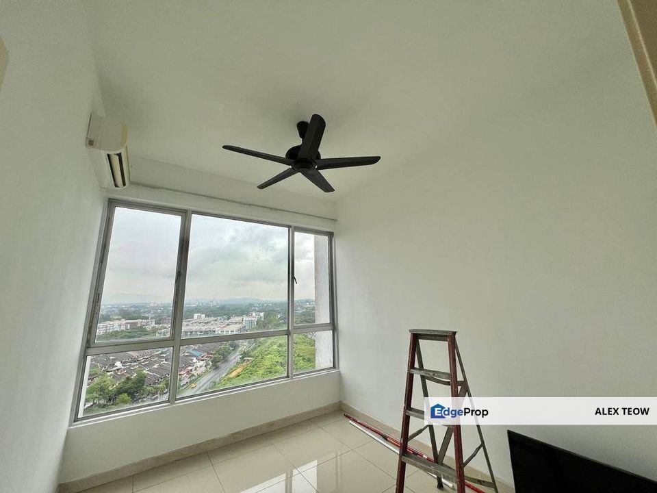 Greenfield Regency Apartment For Sale/ Full Loan and Cash Out/ 3+1R 2B/ 1188sqft/ Tampoi, Johor, Tampoi