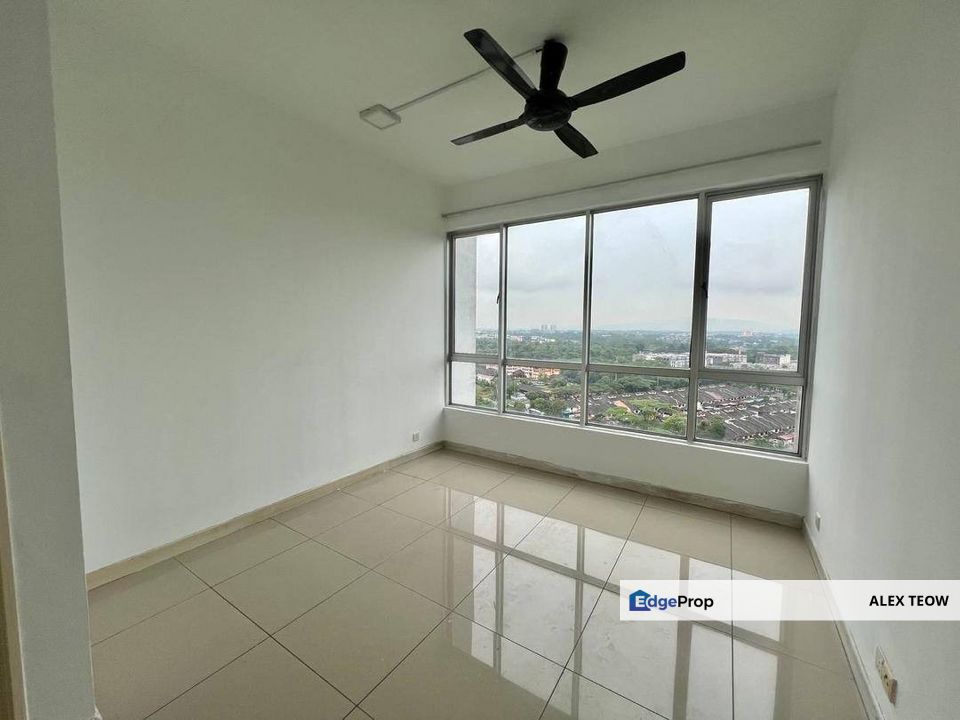 Greenfield Regency Apartment For Sale/ Full Loan and Cash Out/ 3+1R 2B/ 1188sqft/ Tampoi, Johor, Tampoi