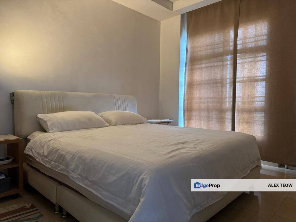 The Straits View Condominium For Sale/ 3R 3B/ 1600sqft/ Permas Jaya, Johor, Permas Jaya/Senibong