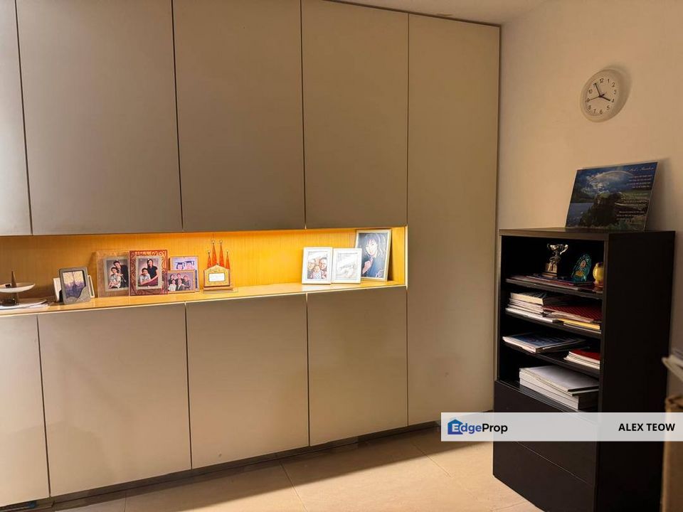 The Straits View Condominium For Sale/ 3R 3B/ 1600sqft/ Permas Jaya, Johor, Permas Jaya/Senibong