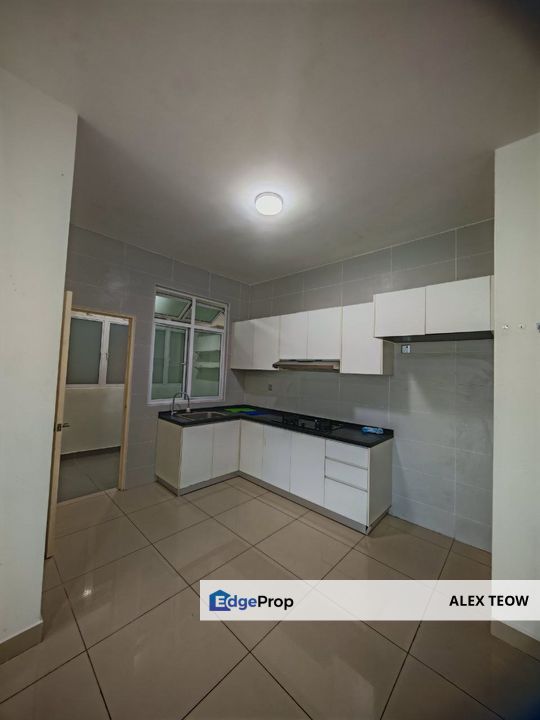 Twin Danga Residence Apartment For Sale/ Full Loan/ 3R 2B/ 1097sqft, Johor, Johor Bahru