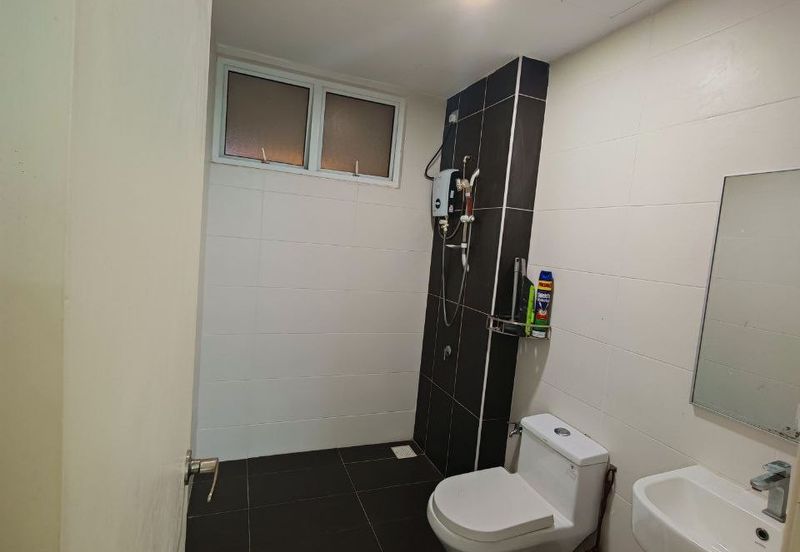 Twin Danga Residence