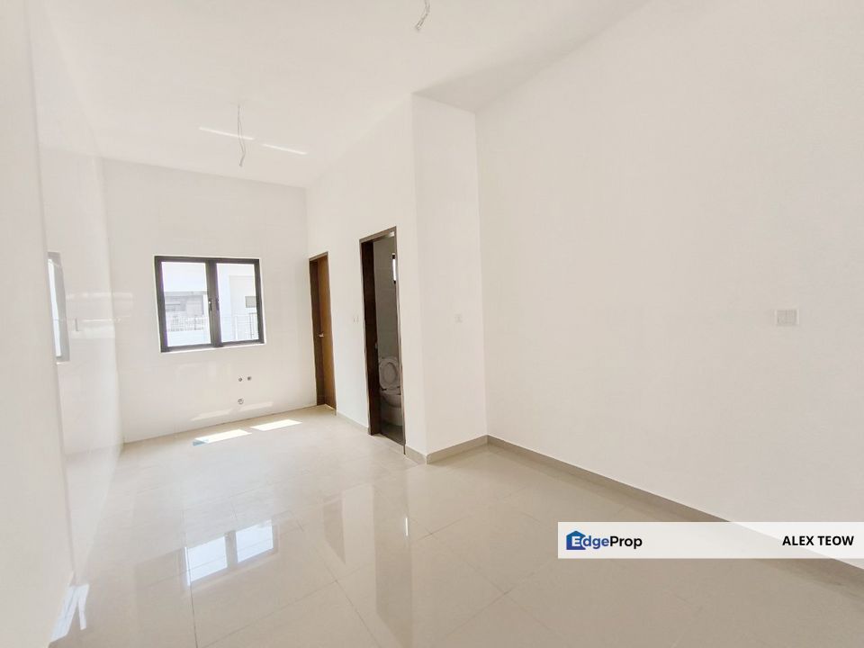 Laman Citra Double Storey Terrance For Sale/ Gelang Patah/ Iskandar Puteri, Johor, Gelang Patah