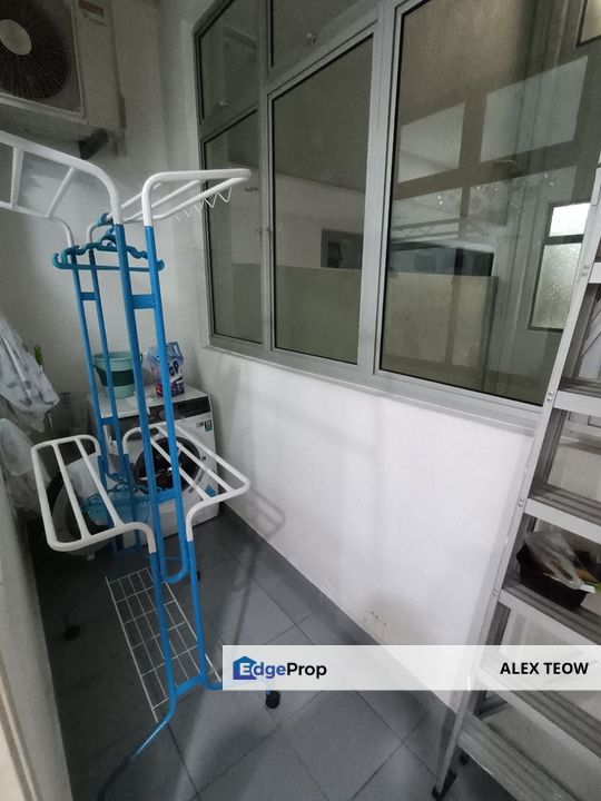 The Platino Apartment For Sale/ 2R 2B/ 829sqft/ Tampoi, Johor, Johor Bahru