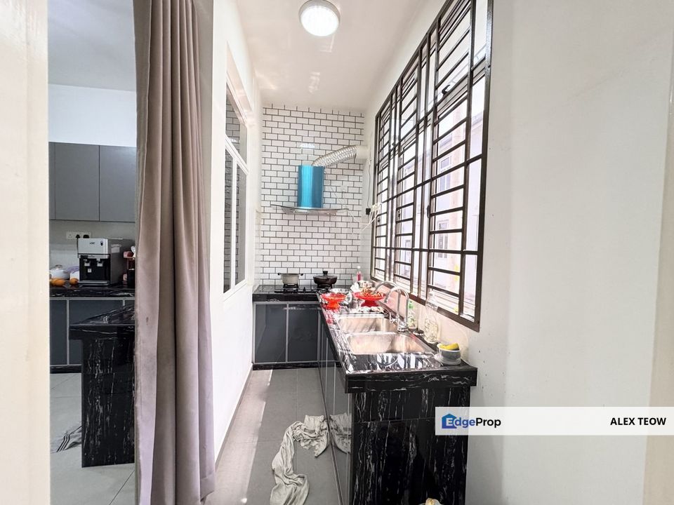 Rini Homes 1 Double Storey Terrance For Sale/ Mutiara Rini/ Skudai, Johor, Skudai