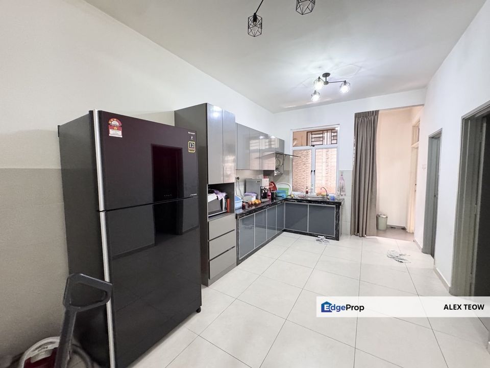 Rini Homes 1 Double Storey Terrance For Sale/ Mutiara Rini/ Skudai, Johor, Skudai