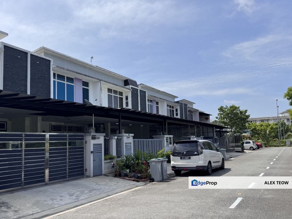 Rini Homes 1 Double Storey Terrance For Sale/ Mutiara Rini/ Skudai, Johor, Skudai
