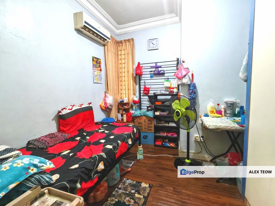 Nusa Perdana Apartment For Sale/ Full Loan/ 3R 2B/ 900sqft/ Gelang Patah, Johor, Gelang Patah