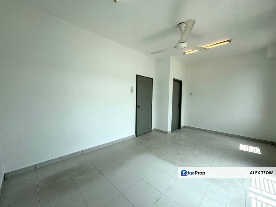 Acacia @ Pulai Mutiara/ 2.5Storey Terrance For Sale/ Skudai, Johor, 