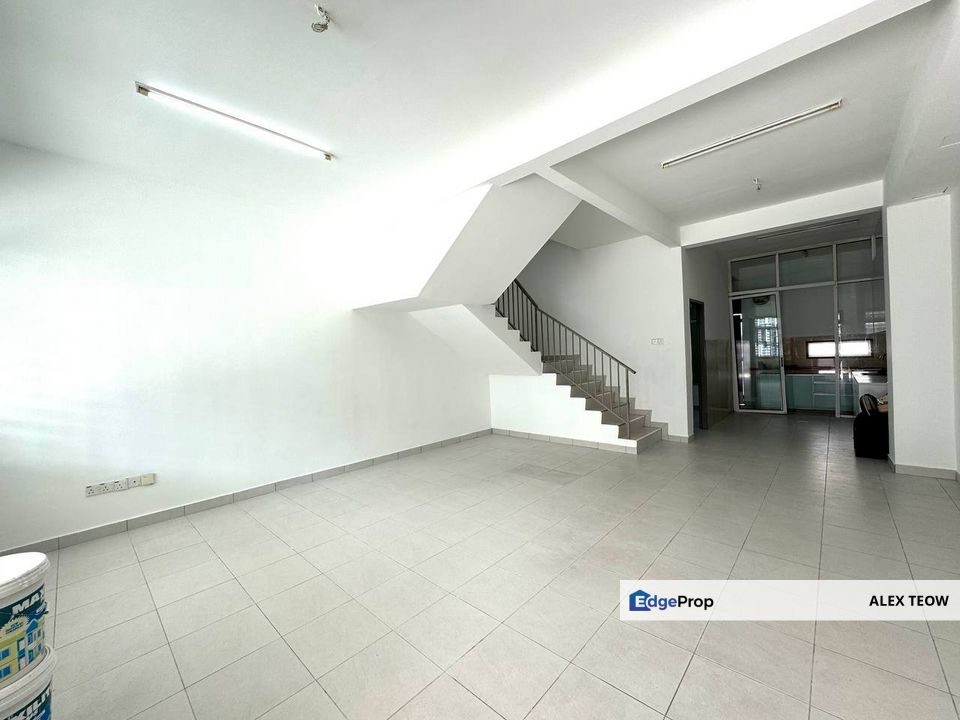 Acacia @ Pulai Mutiara/ 2.5Storey Terrance For Sale/ Skudai, Johor, 