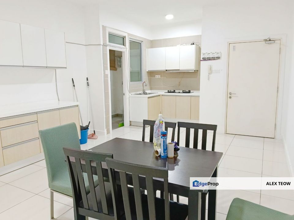 Epic Residence Apartment For Sale/ 4R 2B/ 1067sqft/ Johor Bahru, Johor, Johor Bahru