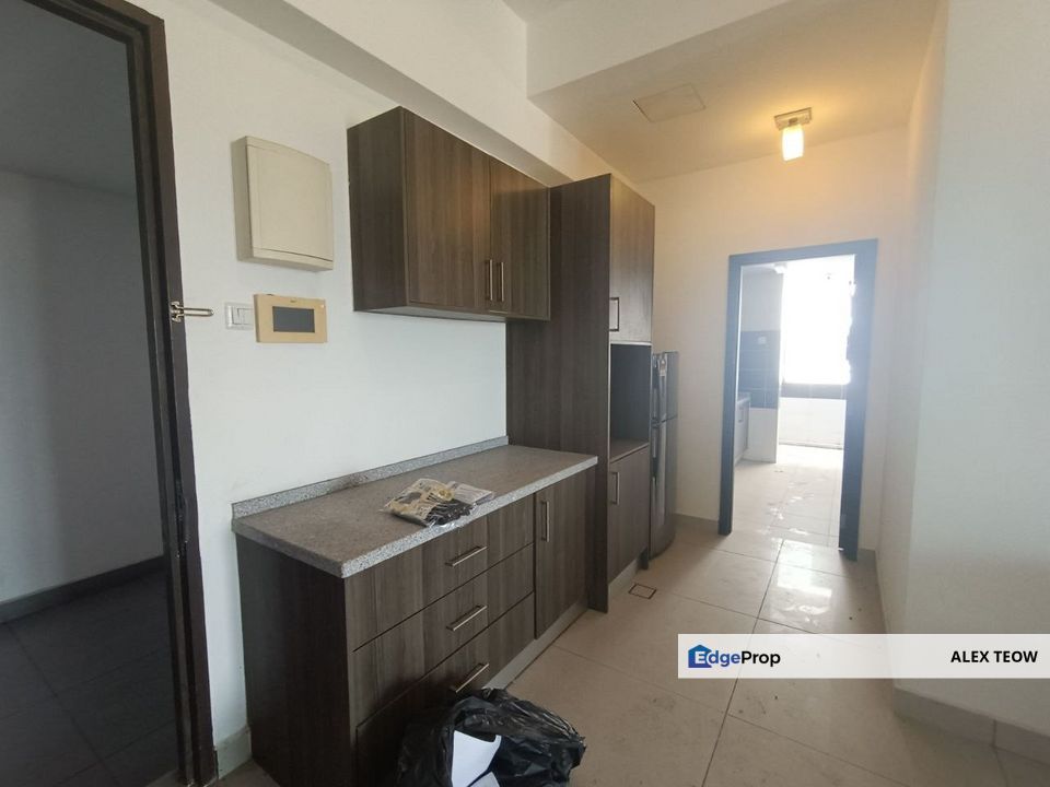 D'inspire Apartment For Sale/ 3R 2B/ 1074sqft/ Nusa Bestari/ Skudai, Johor, Johor Bahru