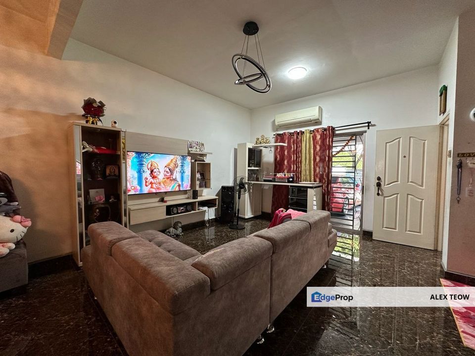 Taman Bestari Indah Double Storey Terrance For Sale/ Ulu Tiram, Johor, Ulu Tiram