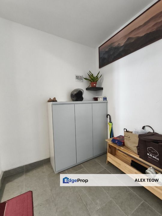 SKS Habitat Apartment For Sale/ 3R 2B/ 969sqft/ Larkin, Johor, Johor Bahru