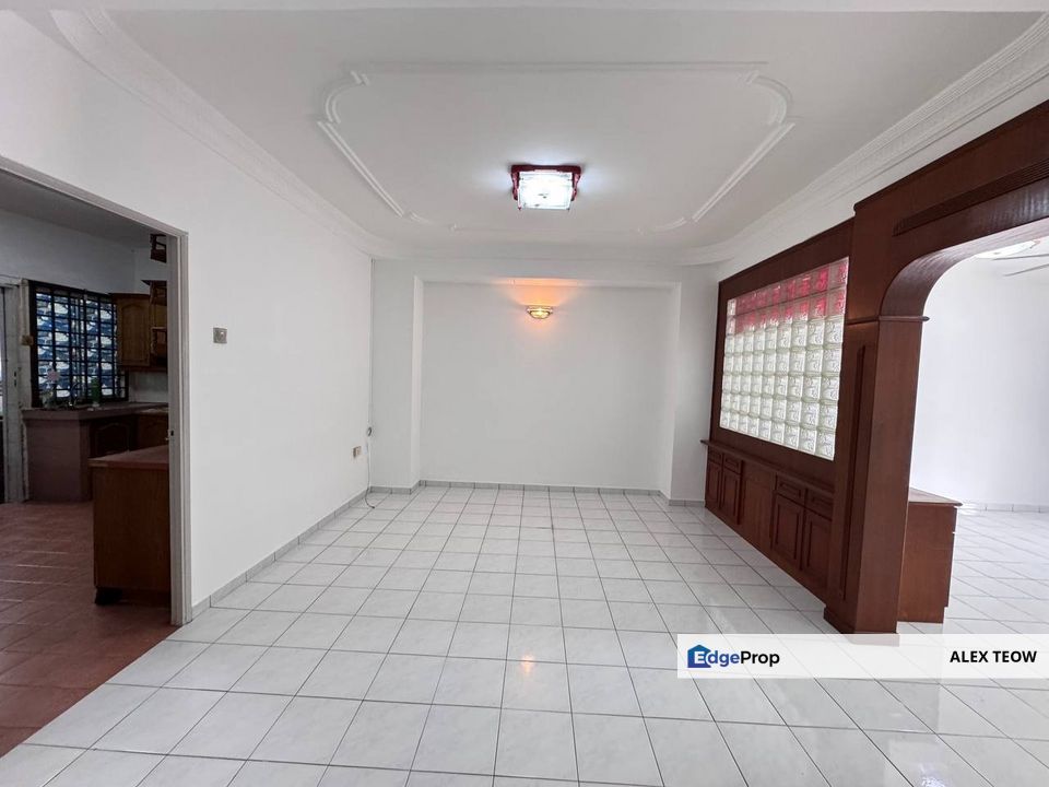 Taman Putri Kulai Double Storey Terrance For Sale/ Kulai, Johor, Kulai