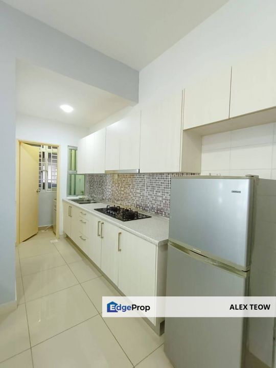 Greenfield Regency Apartment For Sale/ 3R 2B/ 941sqft/ Tampoi, Johor, Tampoi