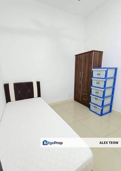 Greenfield Regency Apartment For Sale/ 3R 2B/ 941sqft/ Tampoi, Johor, Tampoi