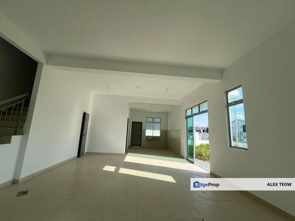 Pulai Mutiara Double Storey Cluster House For Sale/ Kangkar Pulai/ Skudai, Johor, Kangkar Pulai