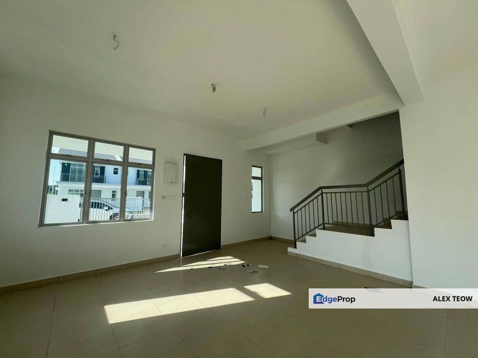 Pulai Mutiara Double Storey Cluster House For Sale/ Kangkar Pulai/ Skudai, Johor, Kangkar Pulai