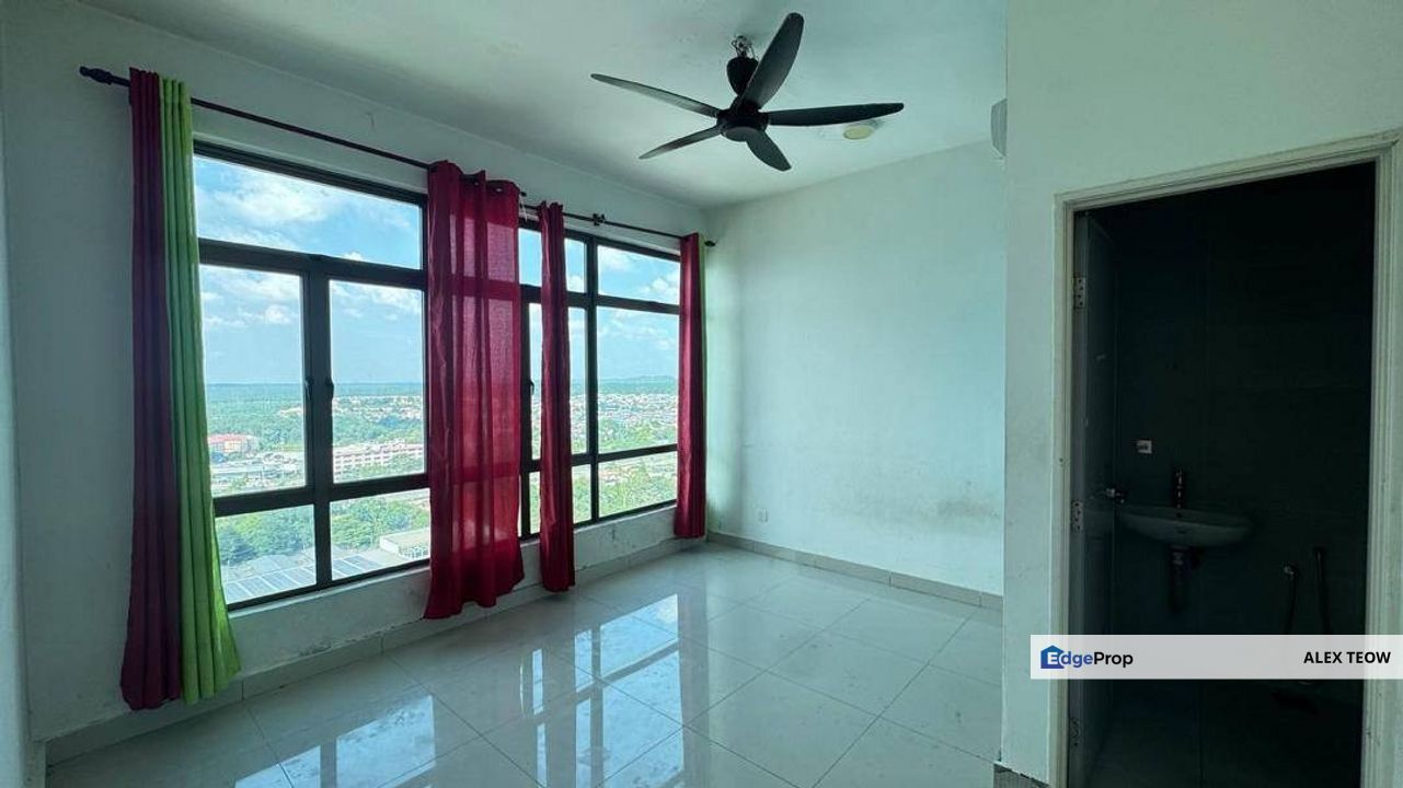 Parc Regency Apartment For Sale/ 2R 2B/ 810sqft/ Plentong/ Masai, Johor, Masai