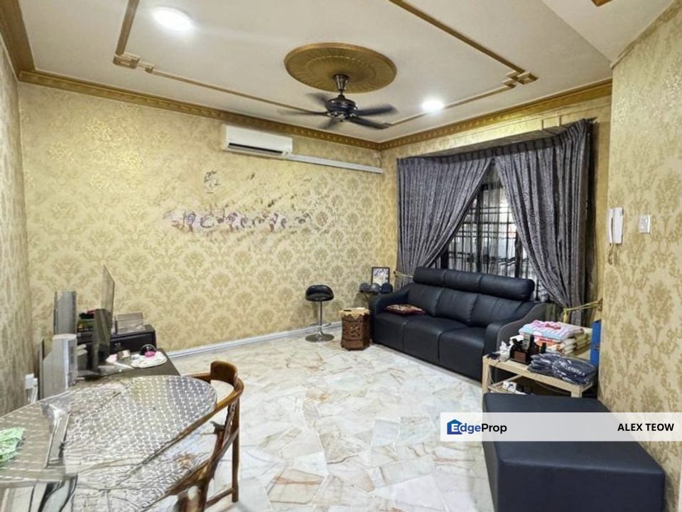 Taman Skudai Baru Double Storey Terrance For Sale/ Skudai, Johor, Skudai