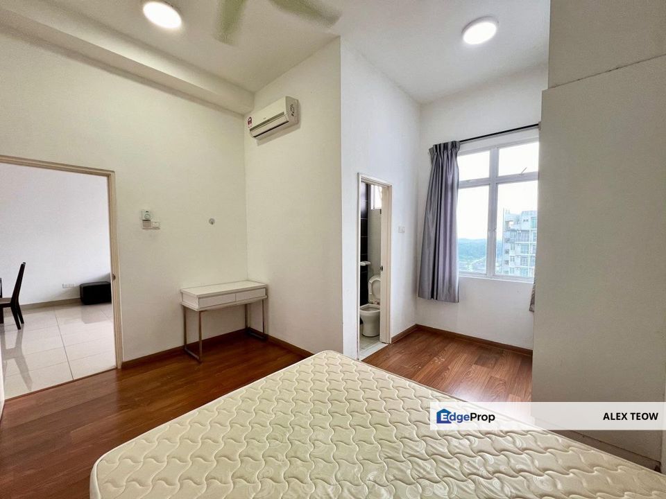 Nusa Height Apartment For Sale/ 2R 2B/ 1042sqft/ Gelang Patah/ Nusajaya, Johor, Gelang Patah