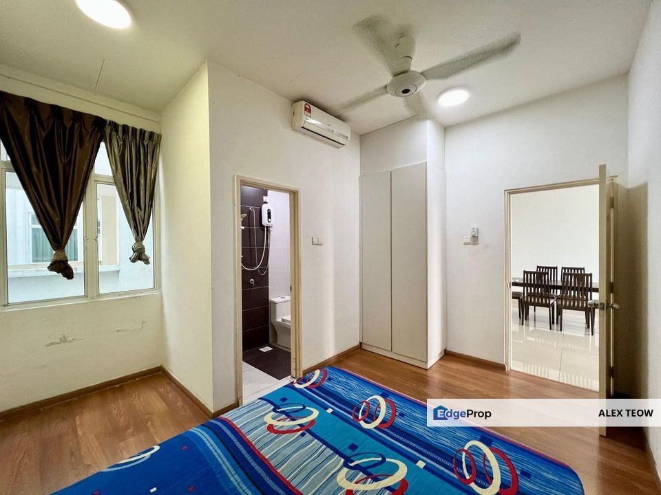 Nusa Height Apartment For Sale/ 2R 2B/ 1042sqft/ Gelang Patah/ Nusajaya, Johor, Gelang Patah