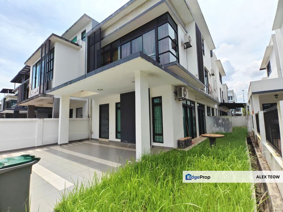 Opal @ Mutiara Mas 2.5Storey Cluster House For Sale/ Skudai, Johor, Skudai