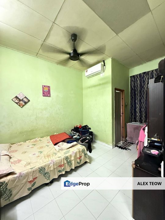 Taman Puteri Wangsa Jalan Jenawi Single Storey Terrance For Sale/ Ulu Tiram, Johor, Ulu Tiram