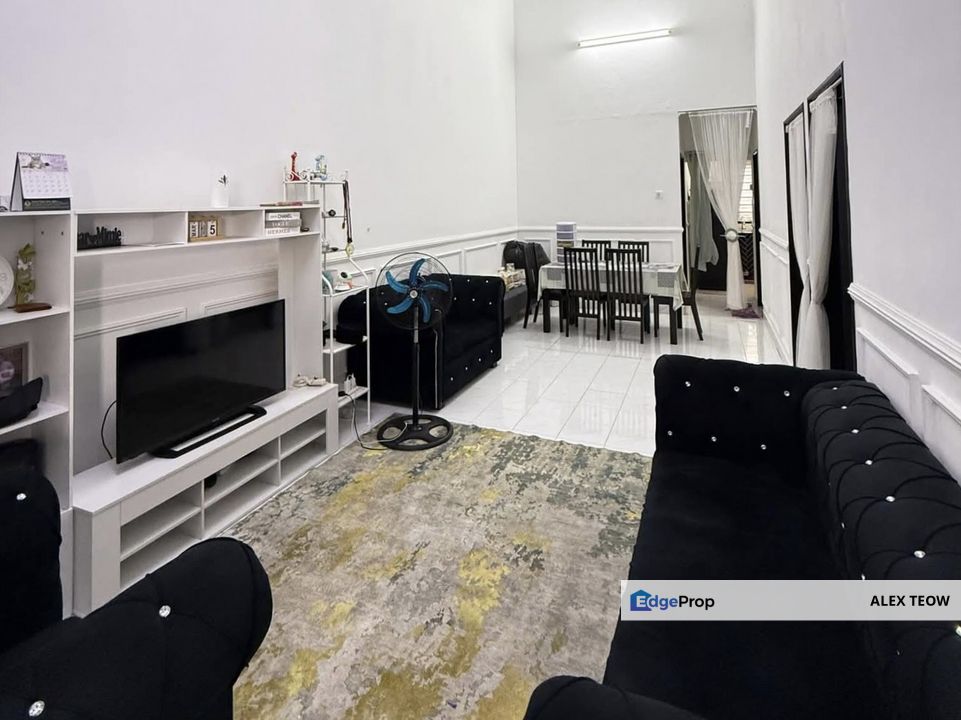 Taman Puteri Wangsa Jalan Jenawi Single Storey Terrance For Sale/ Ulu Tiram, Johor, Ulu Tiram