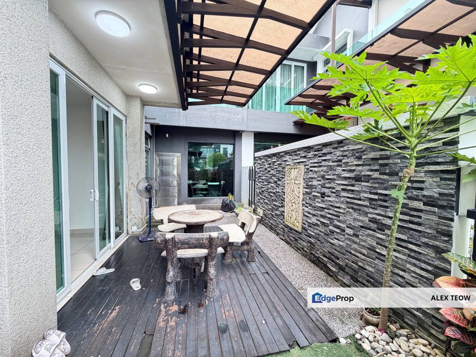 Taman Gaya Double Storey Cluster House For Sale/ Ulu Tiram, Johor, Ulu Tiram