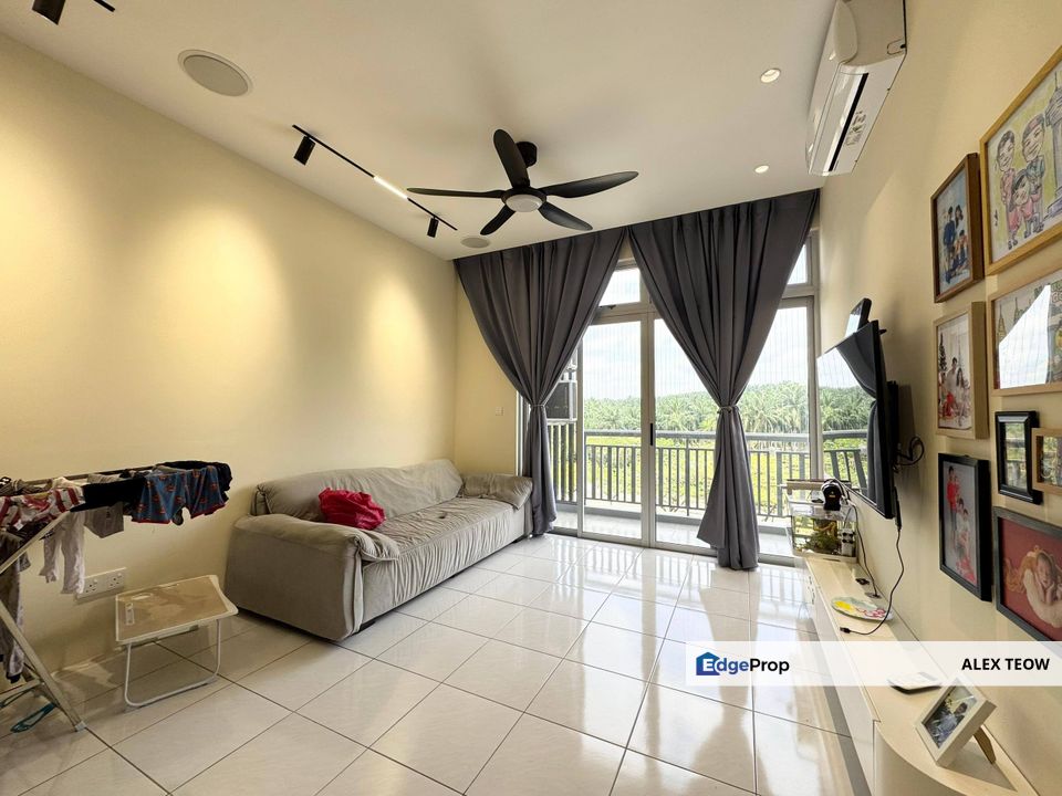 Camellia Residence Apartment For Sale/ Seri Austin, Johor, Johor Bahru