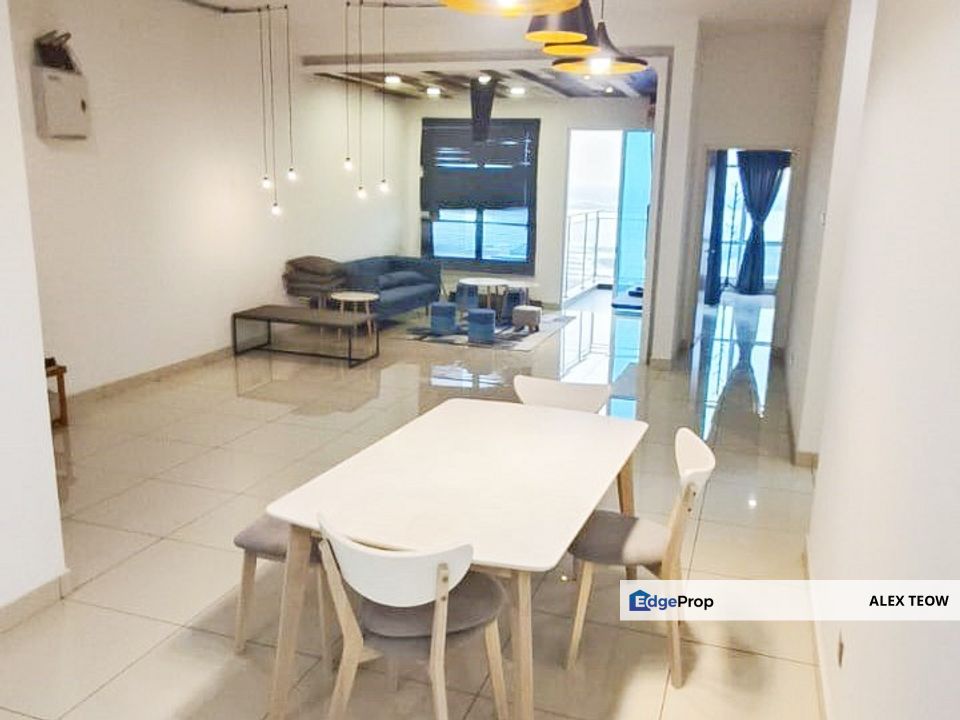 Sky Habitat Apartment For Sale/ 3R 2B/ 1200sqft/ JB town/ Johor Bahru, Johor, Johor Bahru