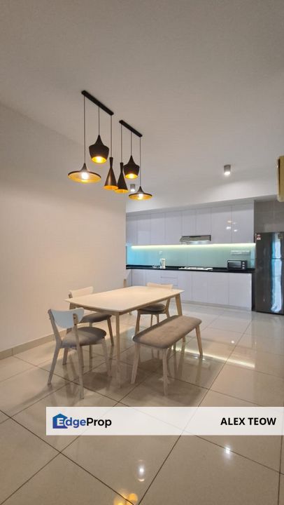 Sky Habitat Apartment For Sale/ 3R 2B/ 1200sqft/ JB town/ Johor Bahru, Johor, Johor Bahru