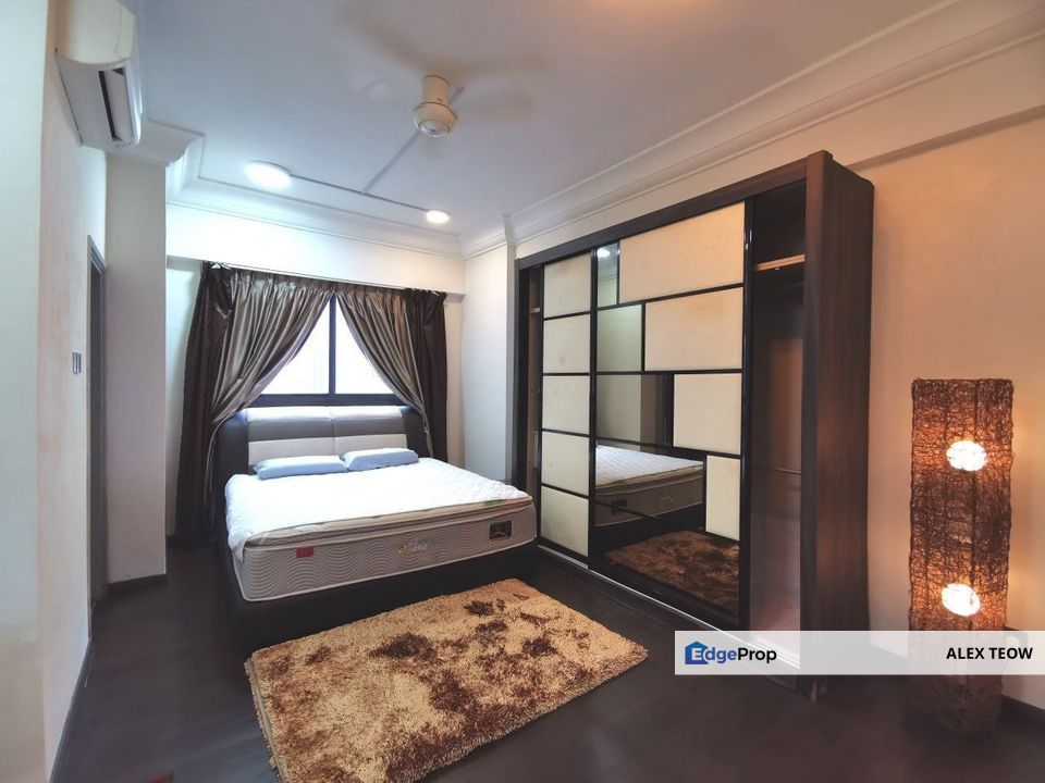 V @ SummerPlace Apartment For Sale/ 3+1R 3B/ 1375sqft/ JB town/ Johor Bahru, Johor, Johor Bahru