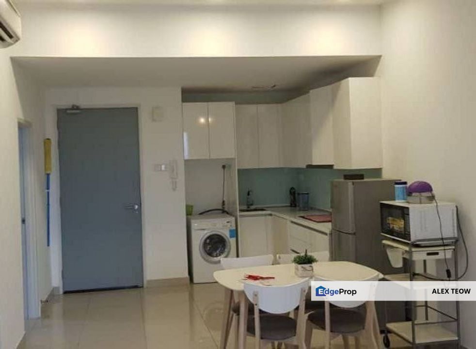 Tropez Residence Apartment For Sale/ 1+1R 1B/ 678sqft/ JB town/ Johor Bahru, Johor, Johor Bahru