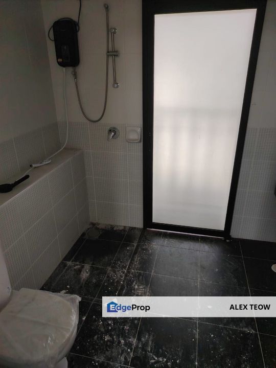 Eco Tropics Greensgate Double Storey Terrance For Sale/ Full Loan/ Cash Out/ Kota Masai/ Pasir Gudan, Johor, Masai