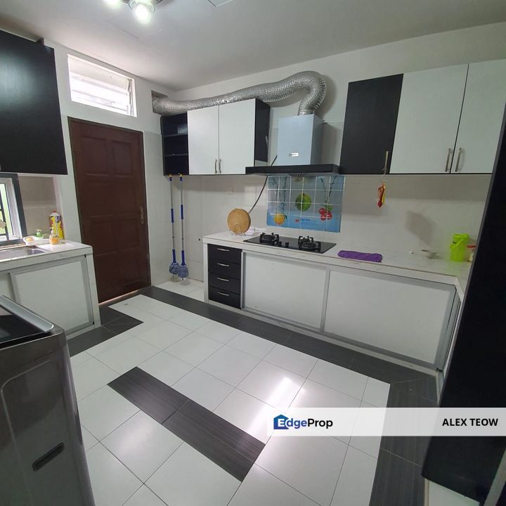 Taman Pulai Indah Double Storey Cluster House For Sale, Johor, Kangkar Pulai