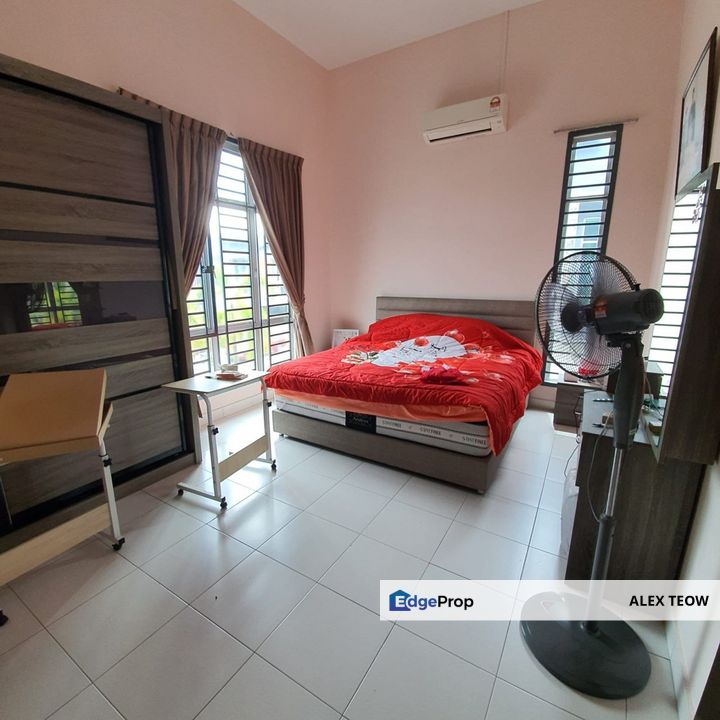Taman Pulai Indah Double Storey Cluster House For Sale, Johor, Kangkar Pulai